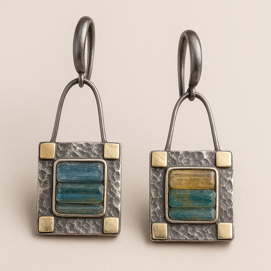 Lila – Blue Green Crystal Drop Earrings