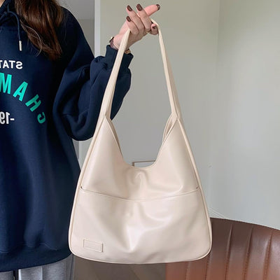 Maya | Practical and fashionable day bag
