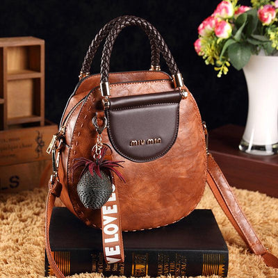 Fara | Shoulder bag made of leather