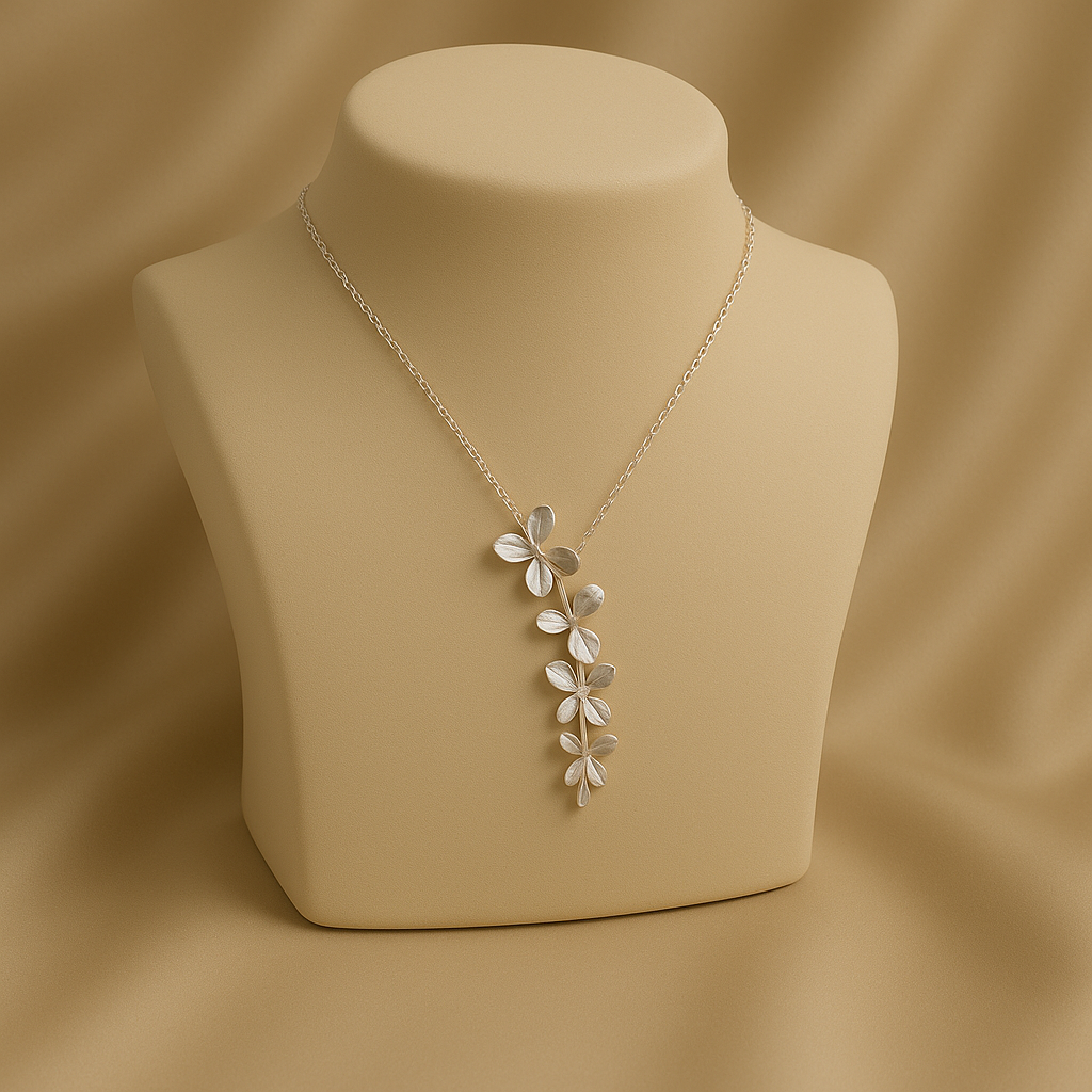 Vintage Silver Flower Necklace