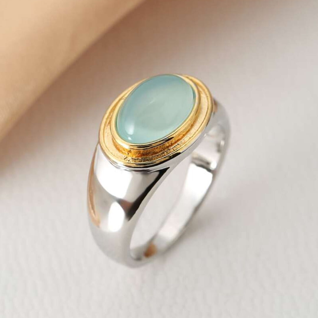 Faye – Green Moonstone Vintage Ring