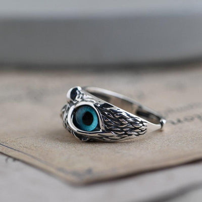 Liora – Opalescent Owl Charm Ring