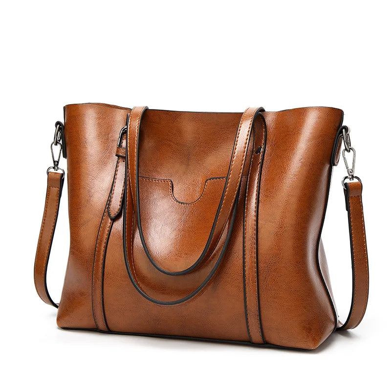 Kelly – Refined Leather Shoulder Bag