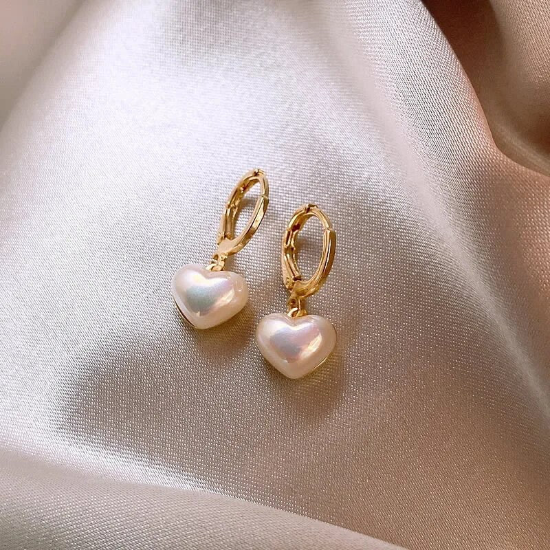 Elegant Pearl Heart Earrings