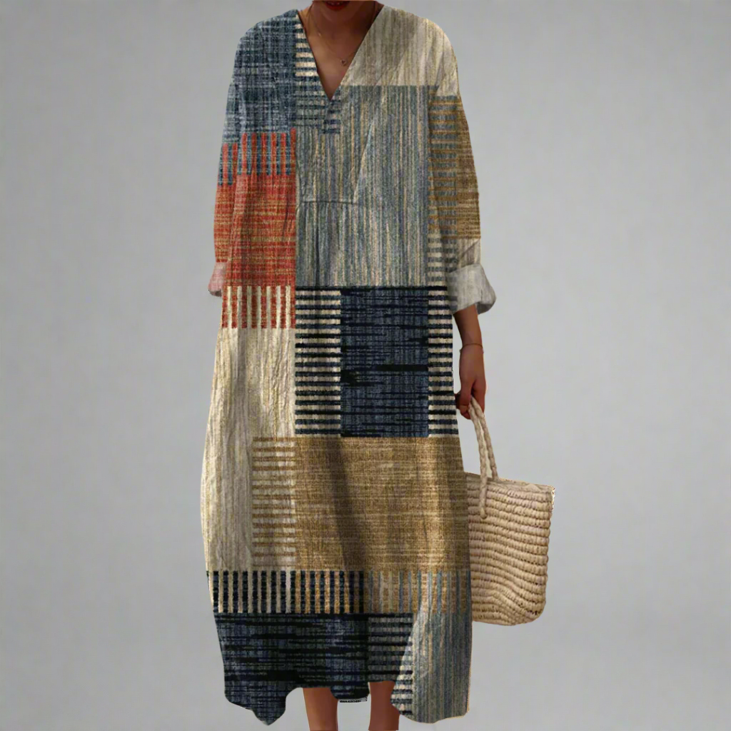 Julie - Elegant Geometric Dress