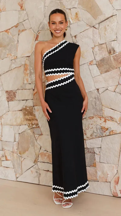 Santana | Elegant sleeveless dress