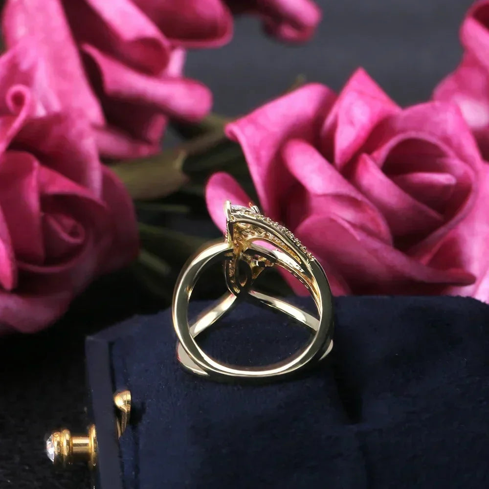 Luxury Magical Ring with Golden Twist~