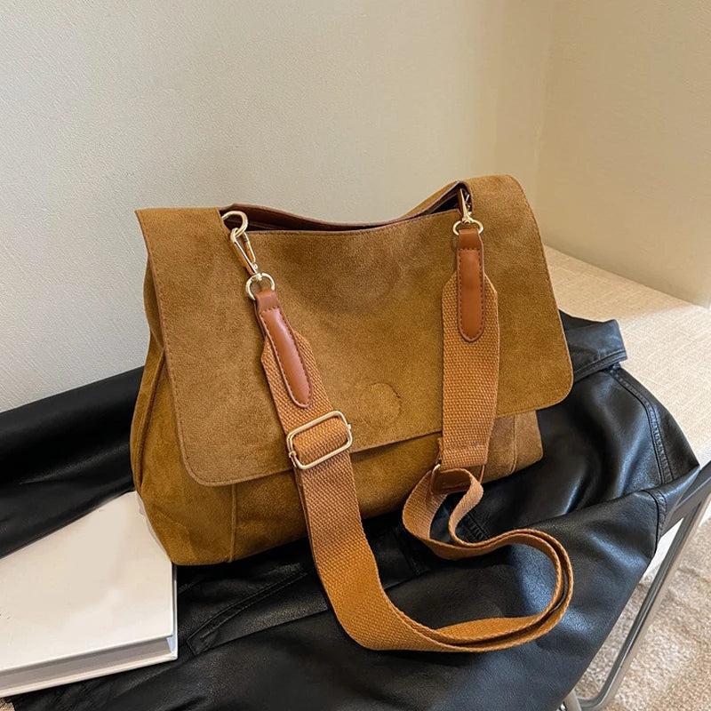 Rowan™ Vintage Style Shoulderbag