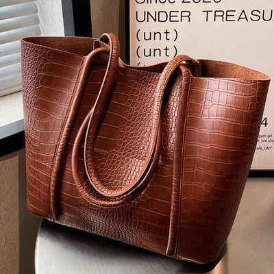 Rowan™ Vintage Shoulder bag