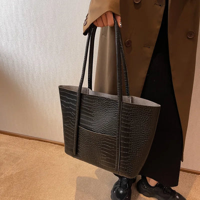 Rowan™ Vintage Shoulder bag