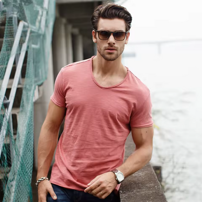 Logan – Everyday V-Neck Tee