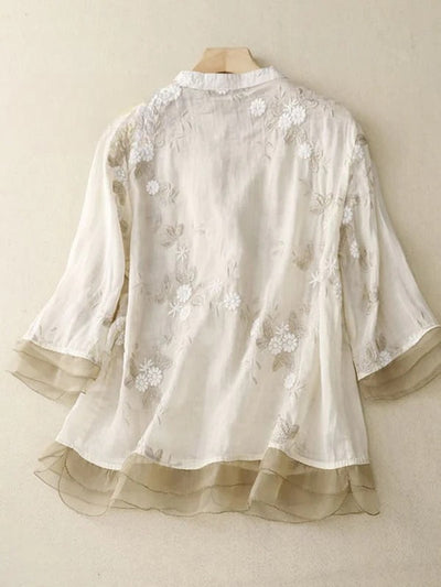 Ava – Retro Embroidered Blouse