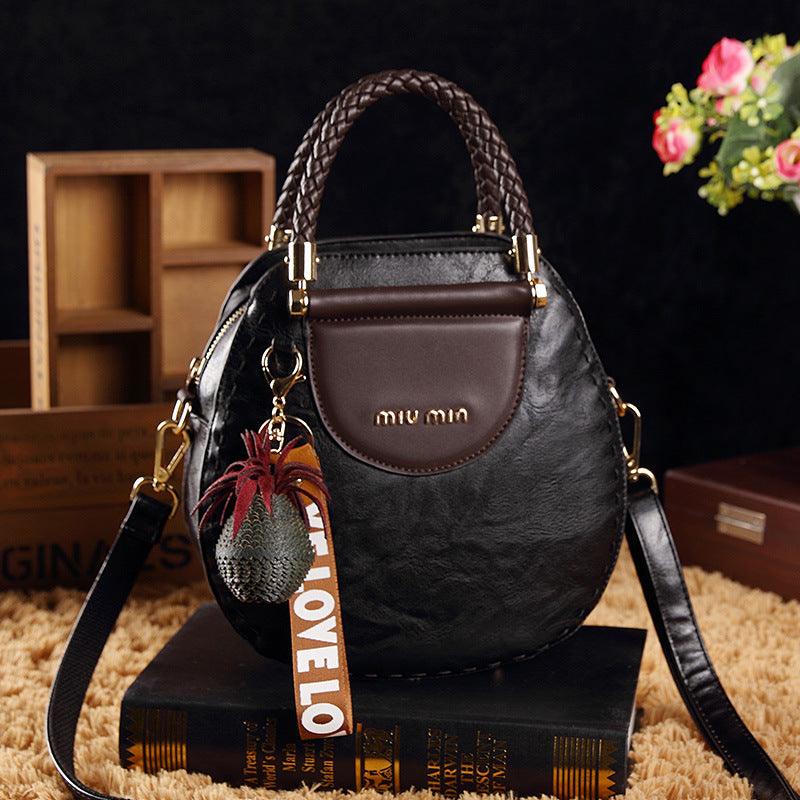 Fara | Shoulder bag made of leather