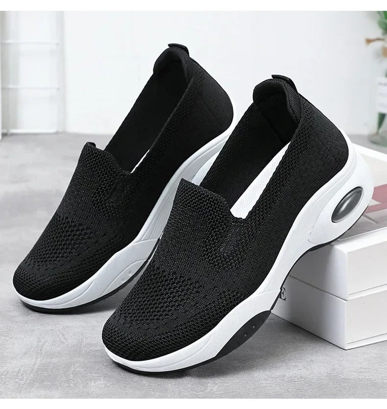 EasyStep™ | Orthopaedic walking shoes with arch support