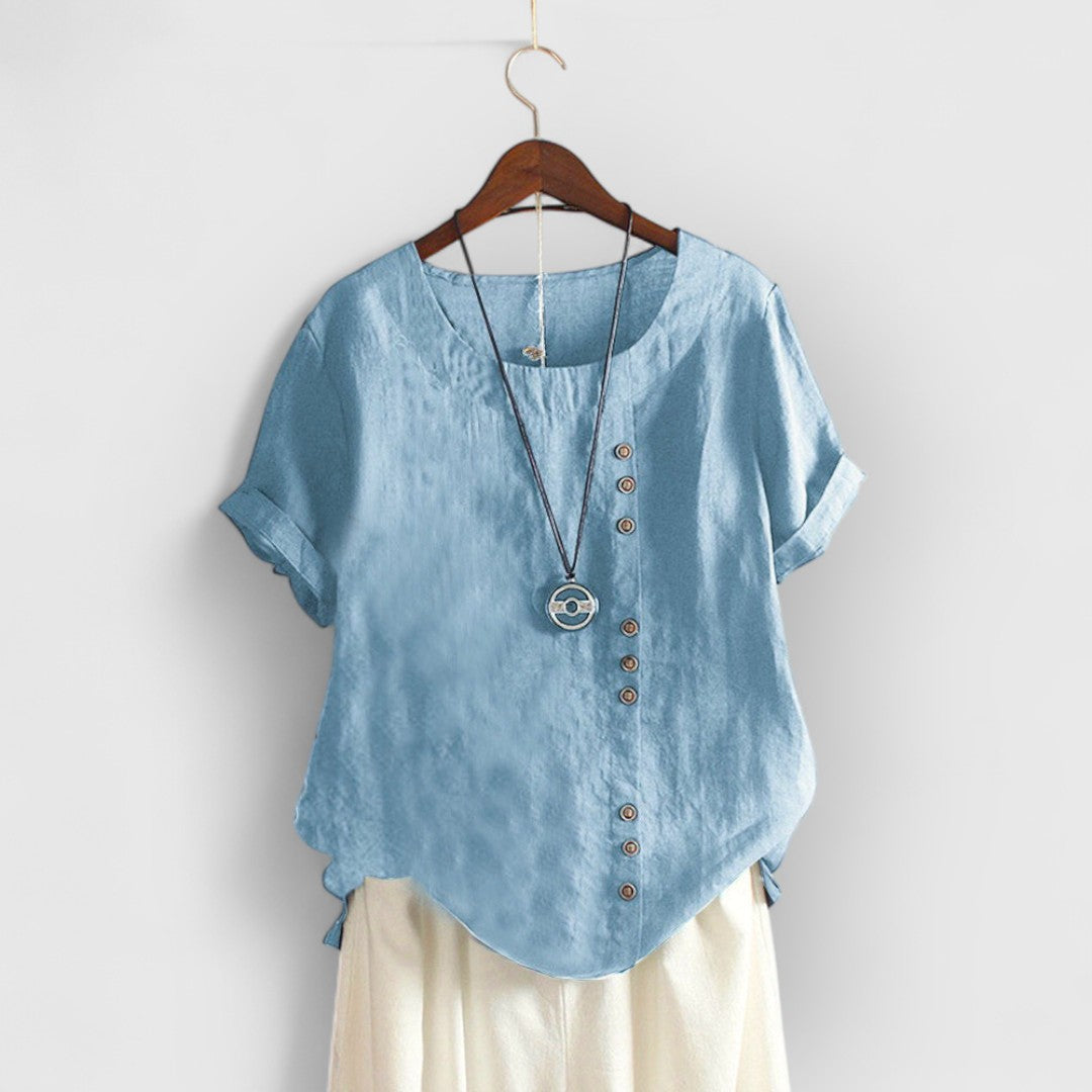 Mayla - Classic and Comfortable Blouse