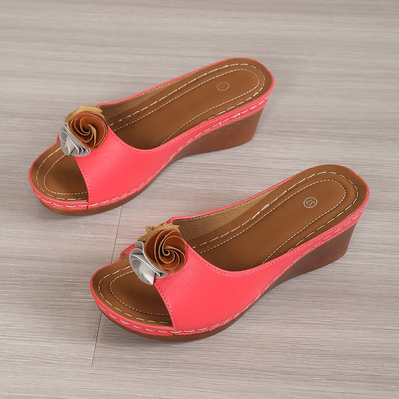 Daniella Sandals
