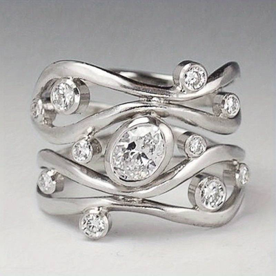 Cora – Sculpted Silver Irregular Band