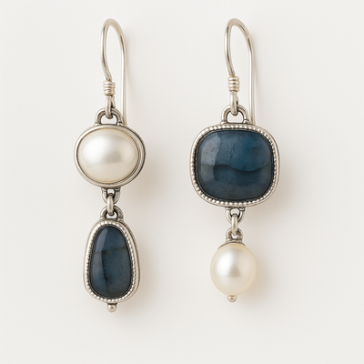 Liora – Handset Blue Crystal Vintage Studs