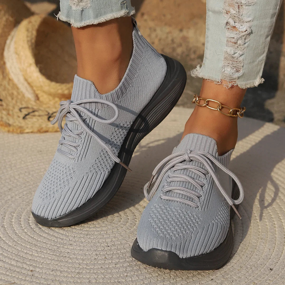 Serena Sneakers