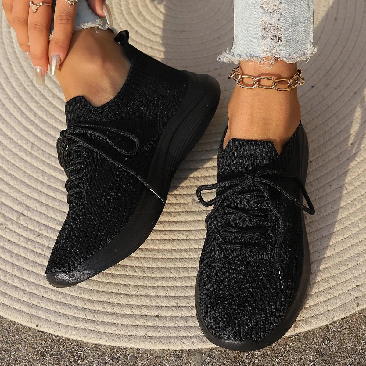 Serena Sneakers