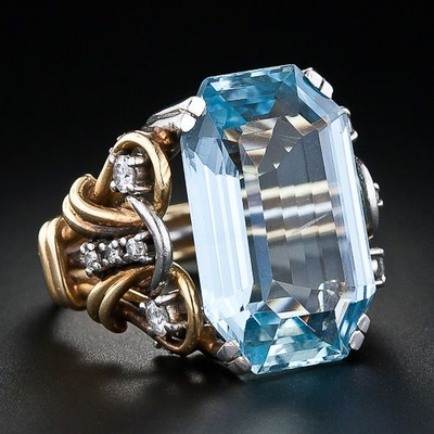 Liora – Stacked Gold Band with Midnight Zirconia
